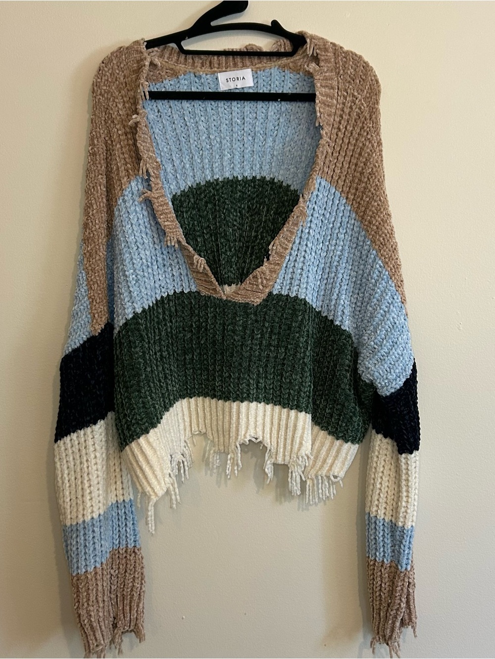Storia Chunky Colorblock V-Neck Sweater - Beige, Light Blue, Green, Black, Cream